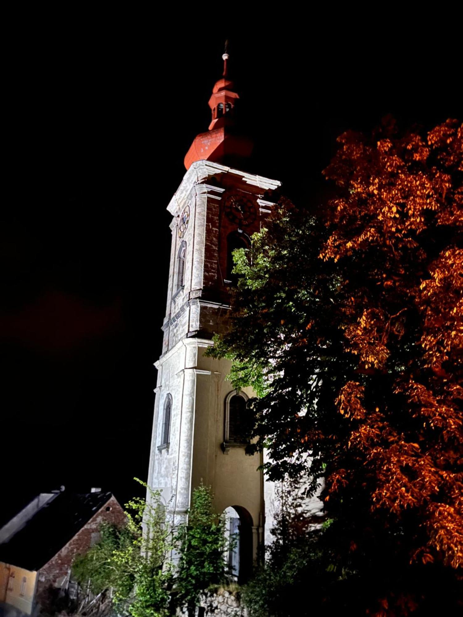Na Nebi 187 Aparthotel Bečov nad Teplou Exterior foto
